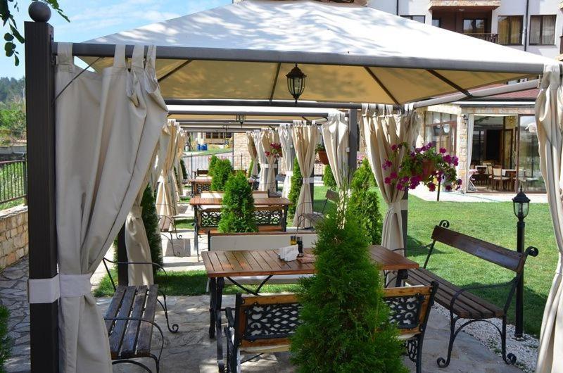 Апартамент Лукс В Спа Хотел Свети Спас Velingrad Extérieur photo
