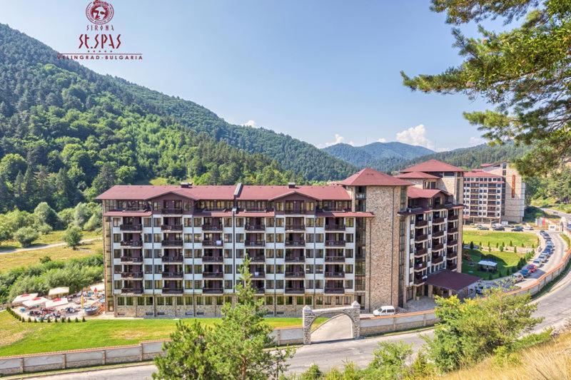 Апартамент Лукс В Спа Хотел Свети Спас Velingrad Extérieur photo